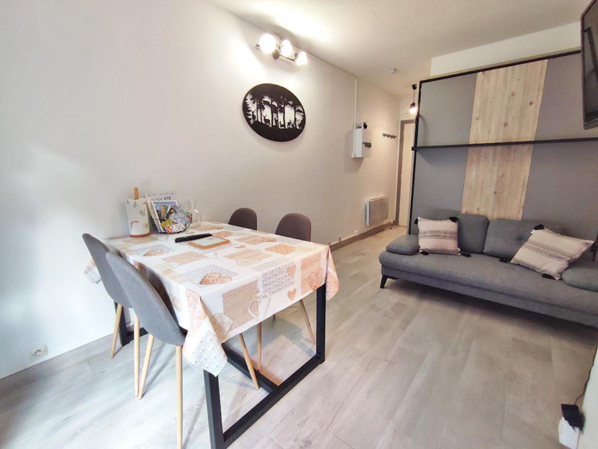 Le Reflet Des Montagnes, Studio, Centre Luchon, 4 Personnes Bagneres-de-Luchon Exterior photo